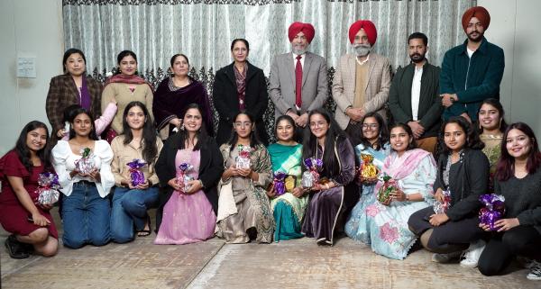 Dr. Jatinder Paul Singh Gill, Vice Chancellor along with his wife Mrs. Pawanjeet Gill graced the occasion as the Chief Guest